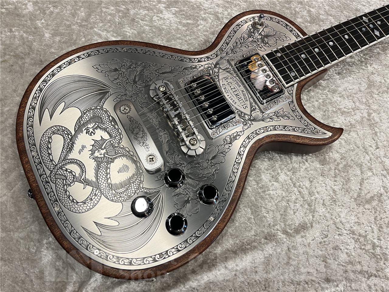 【即納可能】Zemaitis（ゼマイティス）MFG-AC-24 Dragon & Heart（Natural）　名古屋店