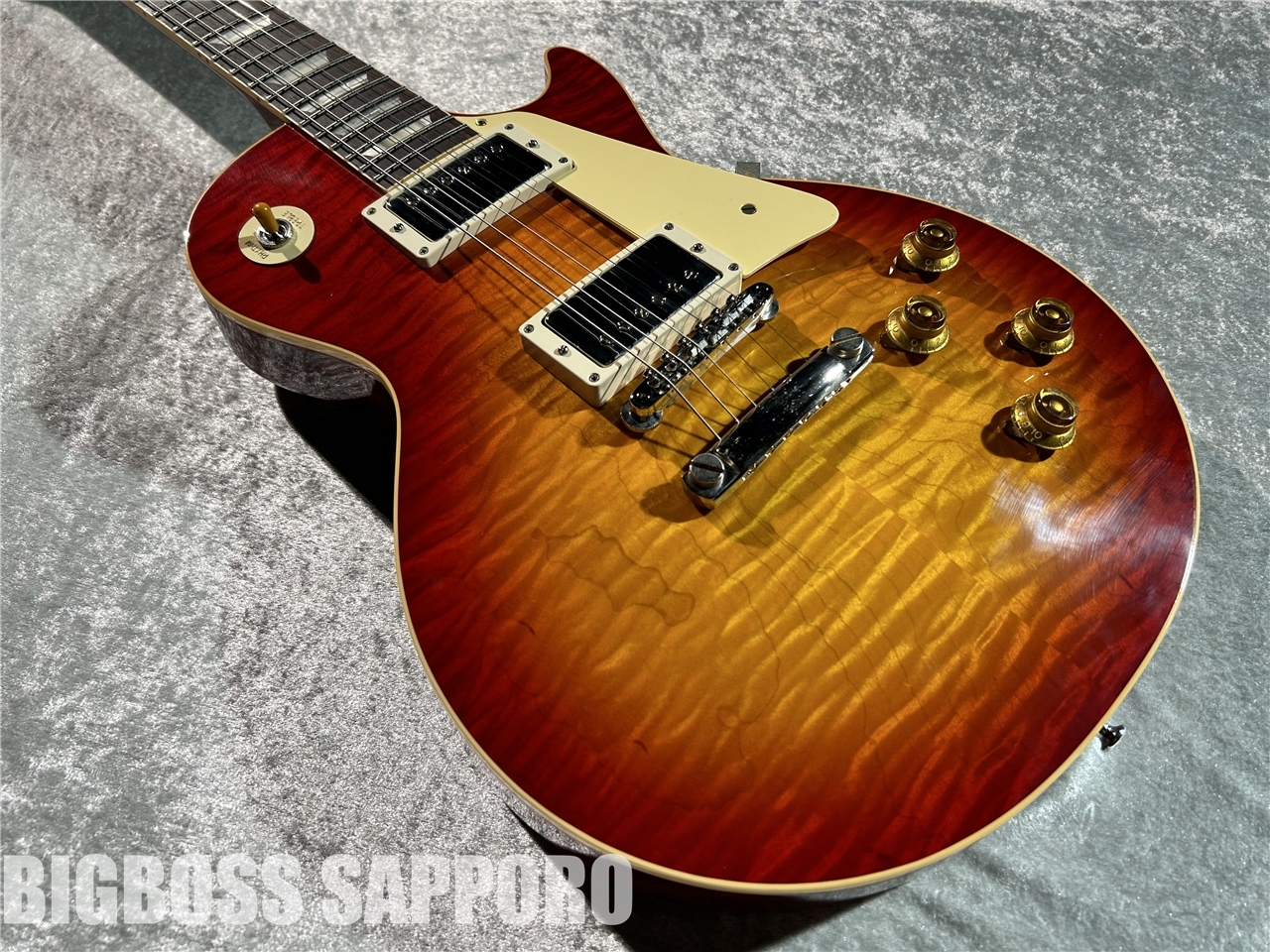 【即納可能】Gibson Custom Shop(ギブソンカスタムショップ) 1959 Les Paul Standard Reissue VOS (Washed Cherry Sunburst) 札幌店