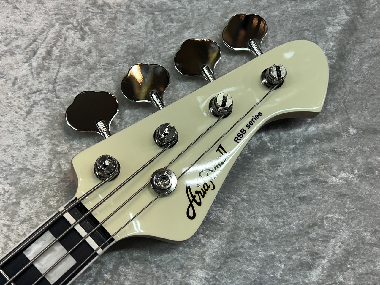 【即納可能】Aria Pro II(アリアプロツー)RSB-800 (White) 広島店