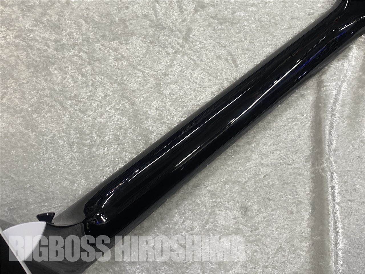 【即納可能】Taylor(テイラー) 214ce DLX (Black) 広島店