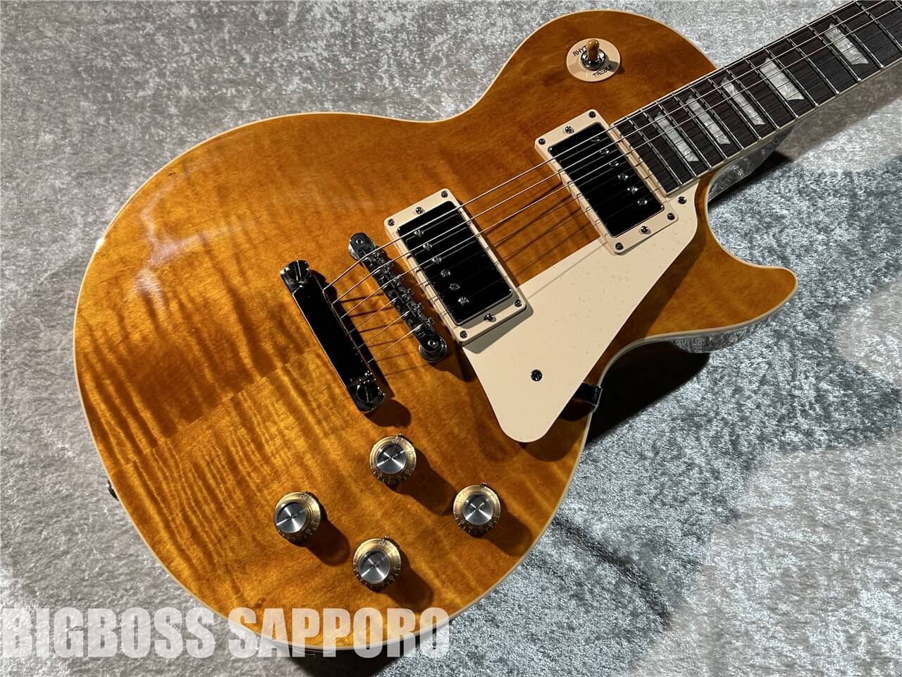 【即納可能】Gibson(ギブソン) Les Paul Standard 60s Figured Top (Honey Amber) 札幌店