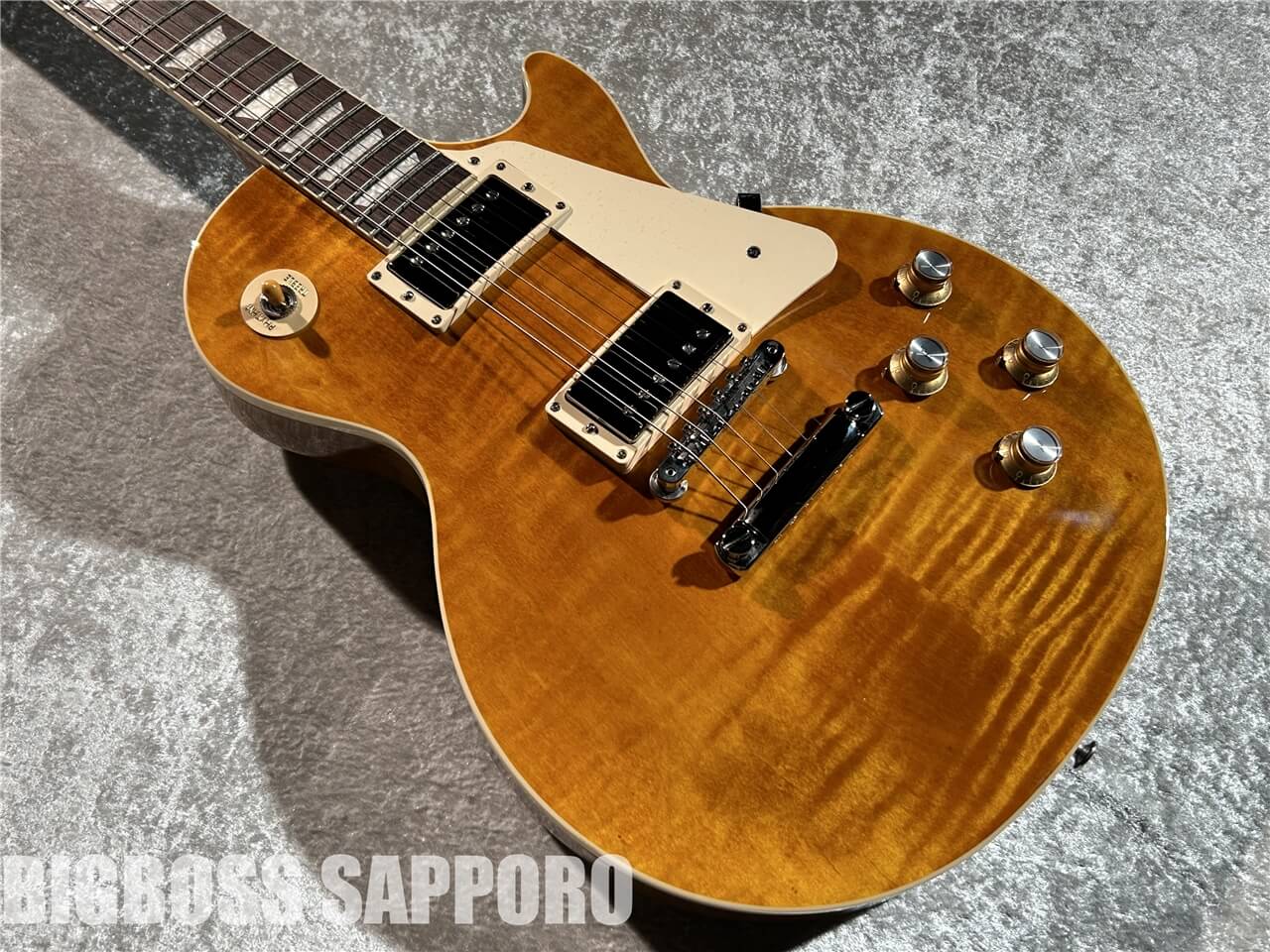 【即納可能】Gibson(ギブソン) Les Paul Standard 60s Figured Top (Honey Amber) 札幌店