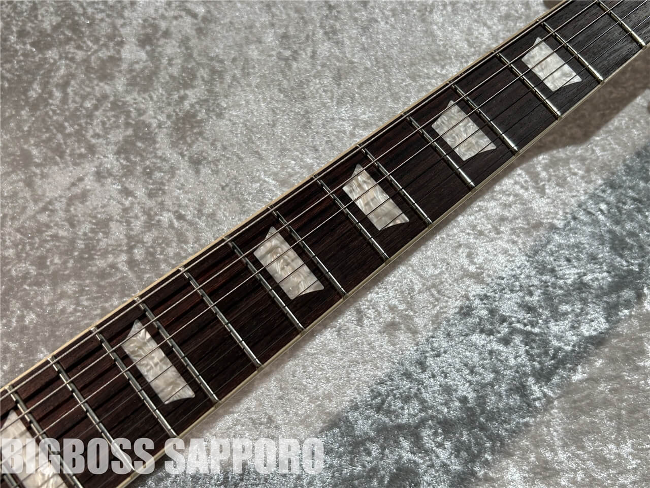 【即納可能】Gibson(ギブソン) Les Paul Standard 60s Figured Top (Honey Amber) 札幌店