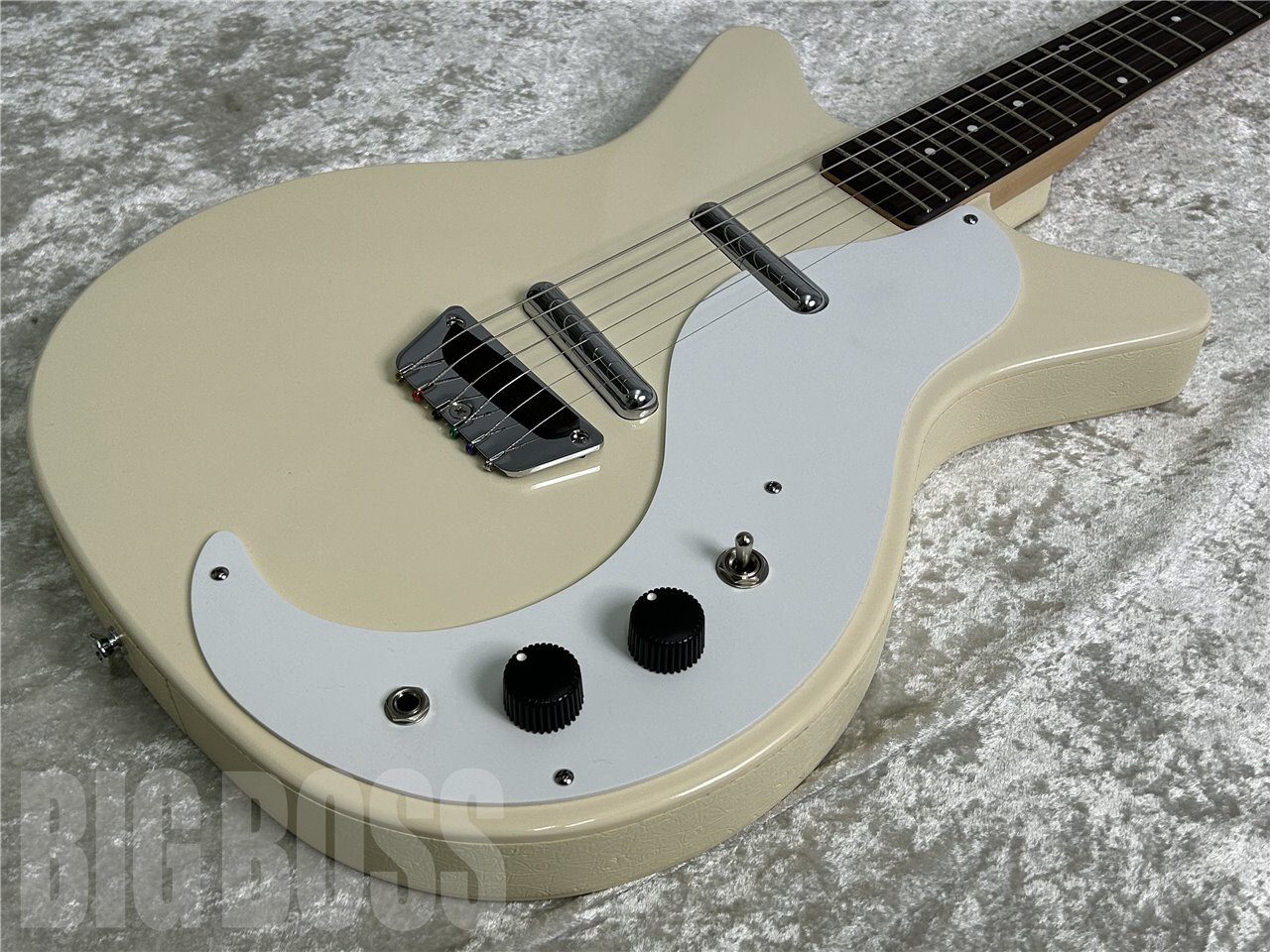 【即納可能】Danelectro(ダンエレクトロ) STOCK '59 / VINTAGE CREAM お茶の水駅前店(東京)