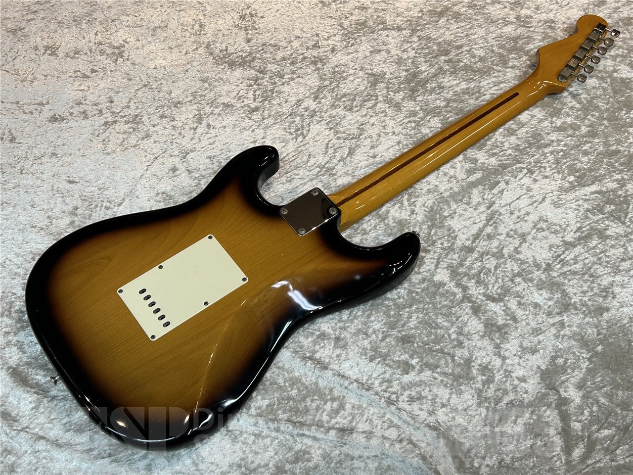 最上位 Fender Japan ST57-105DMC ストラト ラッカー