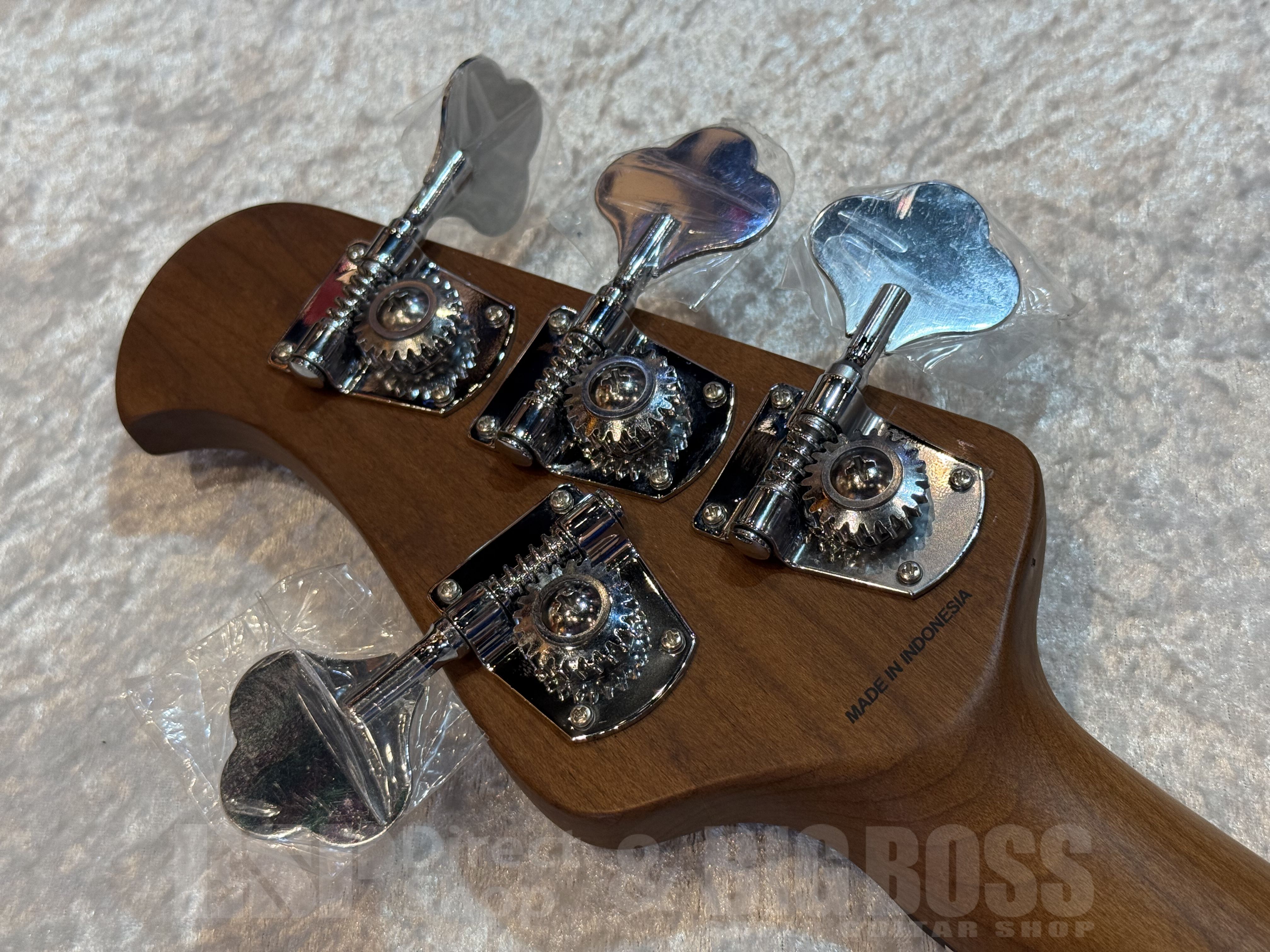 【即納可能】 Sterling by MUSIC MAN (スターリンバイミュージックマン) RAY34 【Black】 福岡店