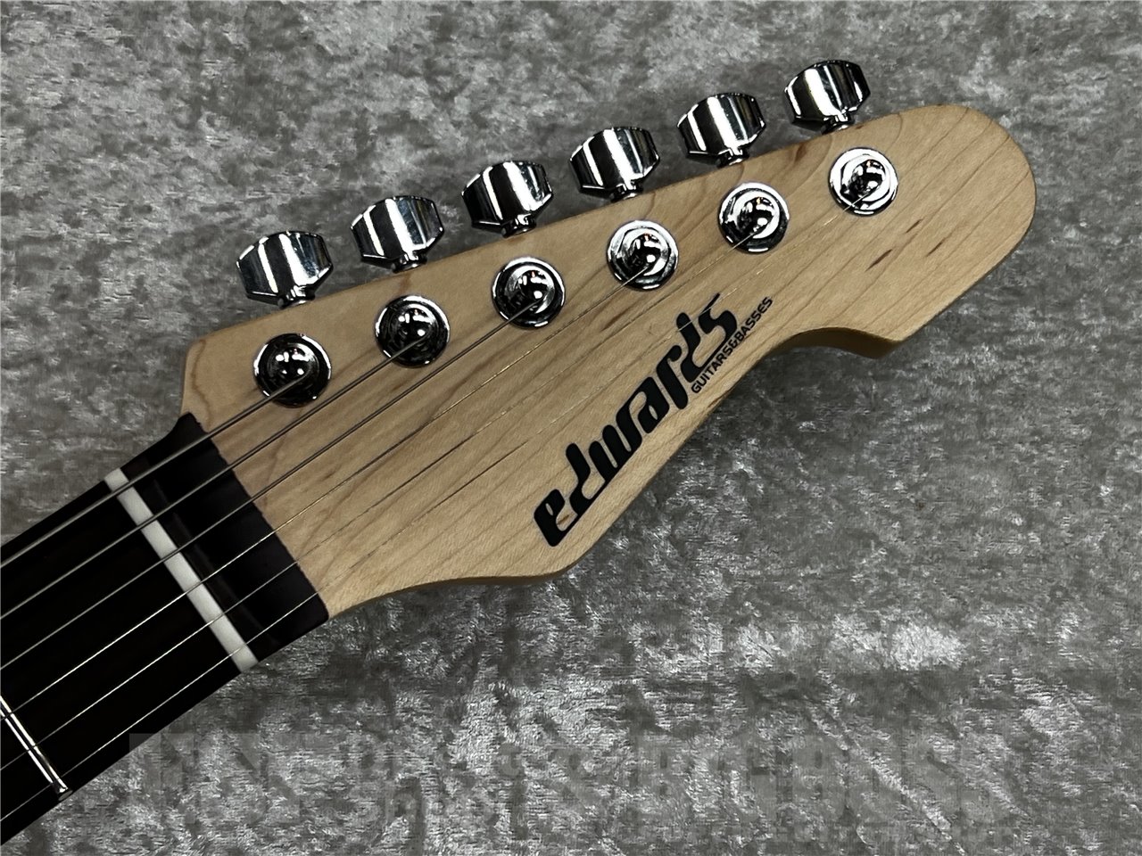 【即納可能】EDWARDS E-SNAPPER TO (Royal Silver) 広島