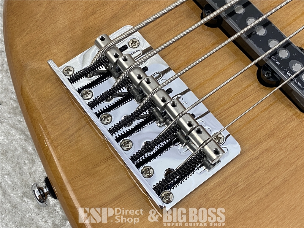 【即納可能】Sire Marcus Miller V7 New Gen 5-String (AWH:Antique White) お茶の水駅前店(東京) - 5