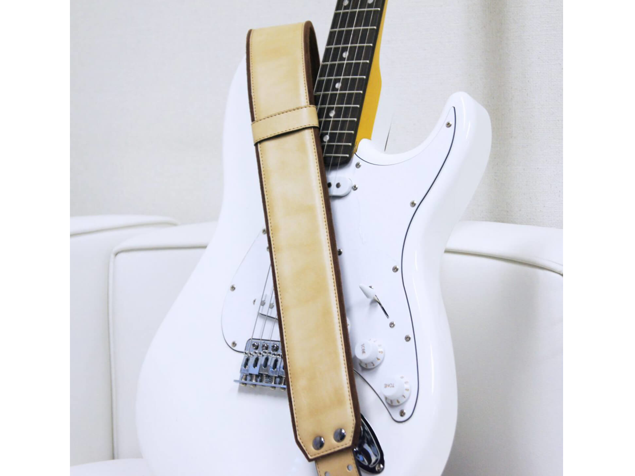 Right On! STRAPS(ライトオン！ ストラップス)CHARM Beige(ストラップ)