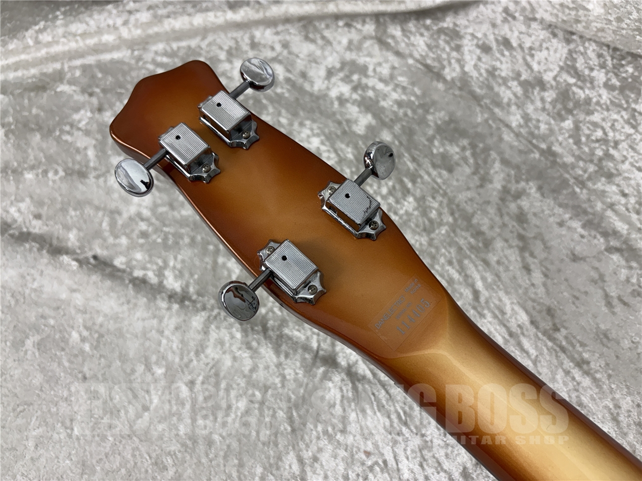 【即納可能】Danelectro(ダンエレクトロ) LONGHORN BASS (Copper Burst) お茶の水駅前店(東京) - 9