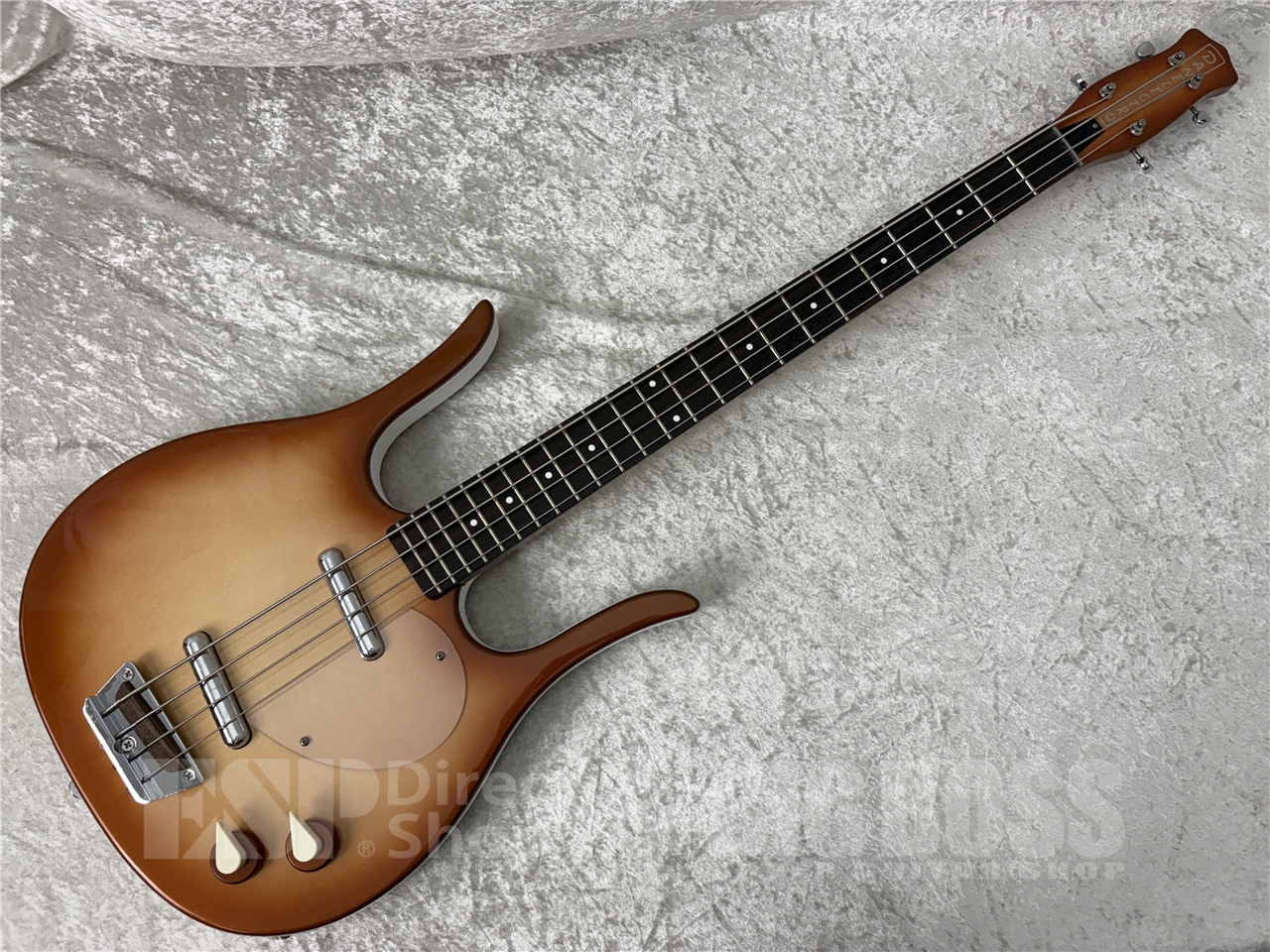 【即納可能】Danelectro(ダンエレクトロ) LONGHORN BASS (Copper Burst) お茶の水駅前店(東京) - 2