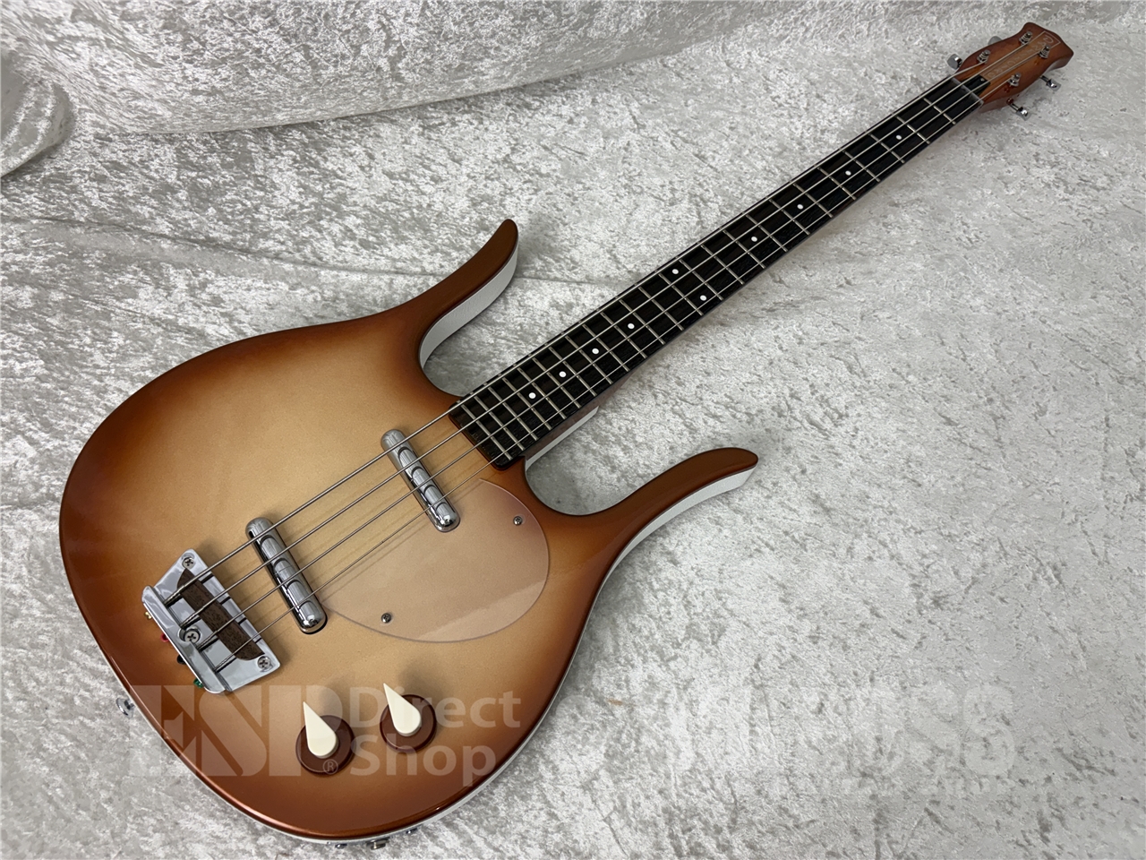 【即納可能】Danelectro(ダンエレクトロ) LONGHORN BASS (Copper Burst) お茶の水駅前店(東京)