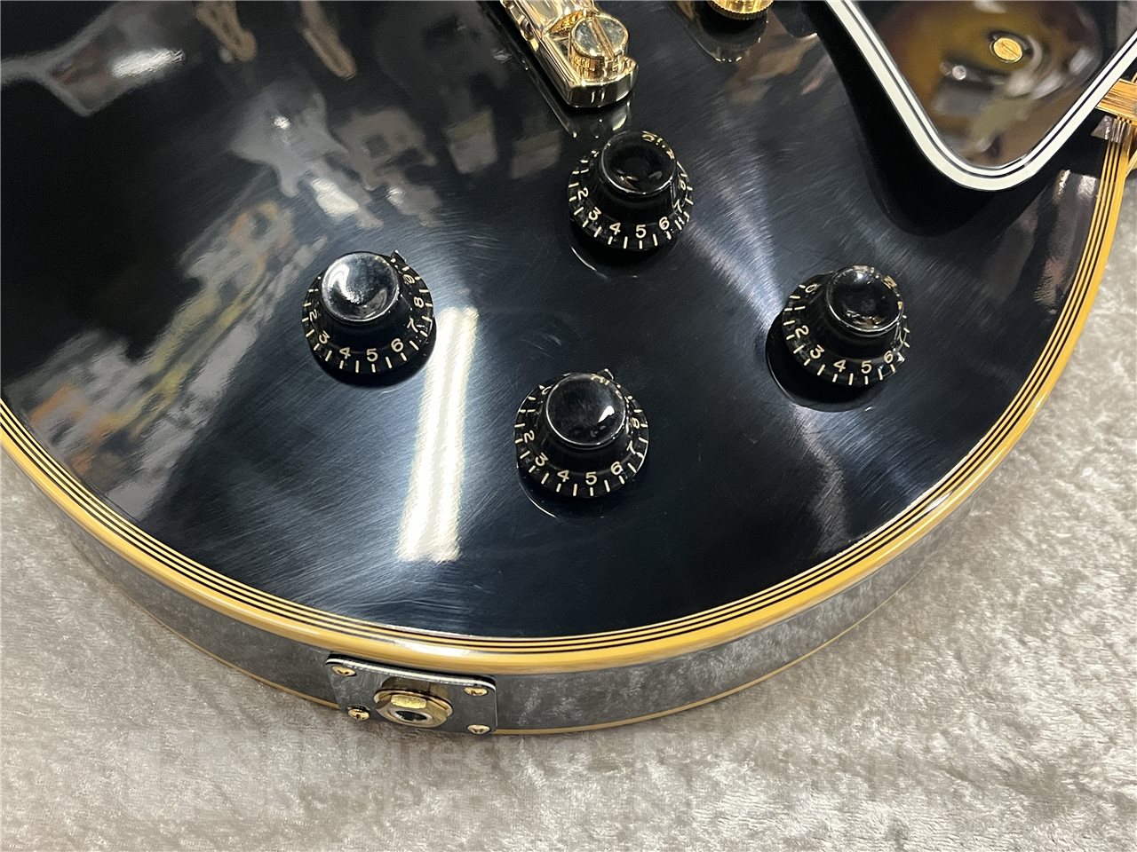 【即納可能】Gibson（ギブソン）1957 Les Paul Custom Reissue VOS（Ebony）　名古屋店 - 4