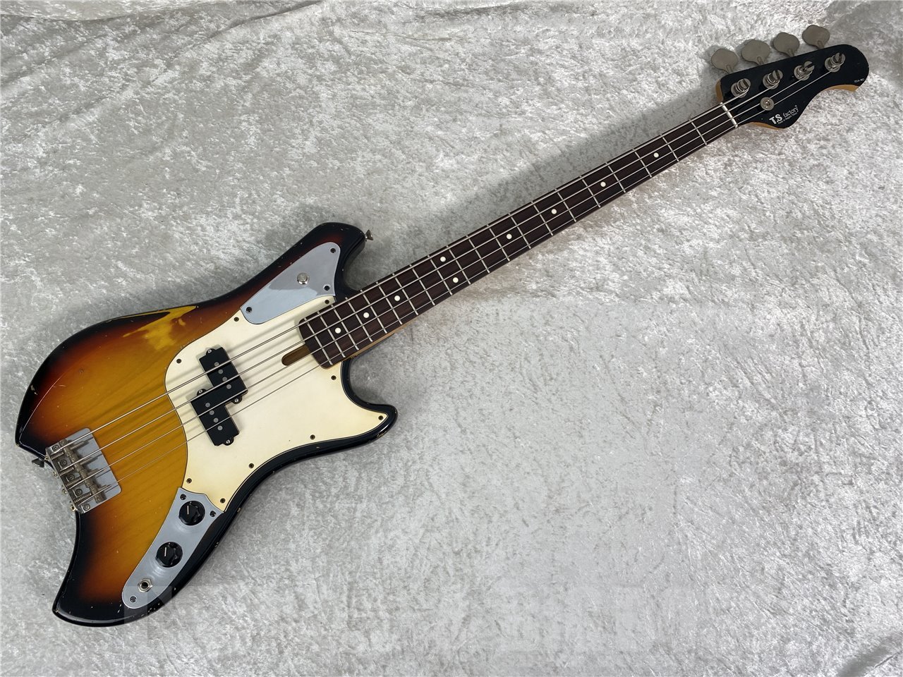 【即納可能】T.S factory(ティーエス ファクトリー) 151A-MO EB / 3Tone Sunburst お茶の水駅前店(東京)