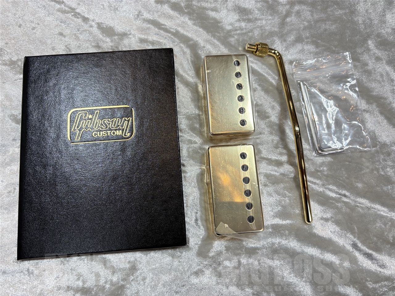【USED/即納可能】Gibson Custom Shop Dealer Select Les Paul Axcess Custom Floyd Rose /Gloss Alpine White GWS - 14