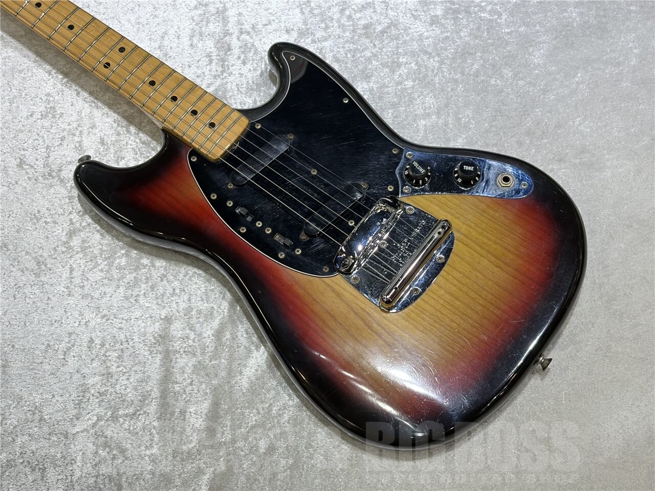 【即納可能/お客様委託中古品】Fender(フェンダー) 1978 Mustang (Sunburst) 札幌店 - 10