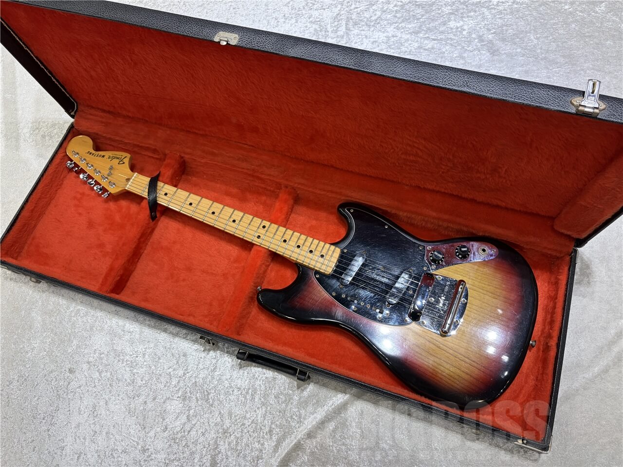 【即納可能/お客様委託中古品】Fender(フェンダー) 1978 Mustang (Sunburst) 札幌店 - 11