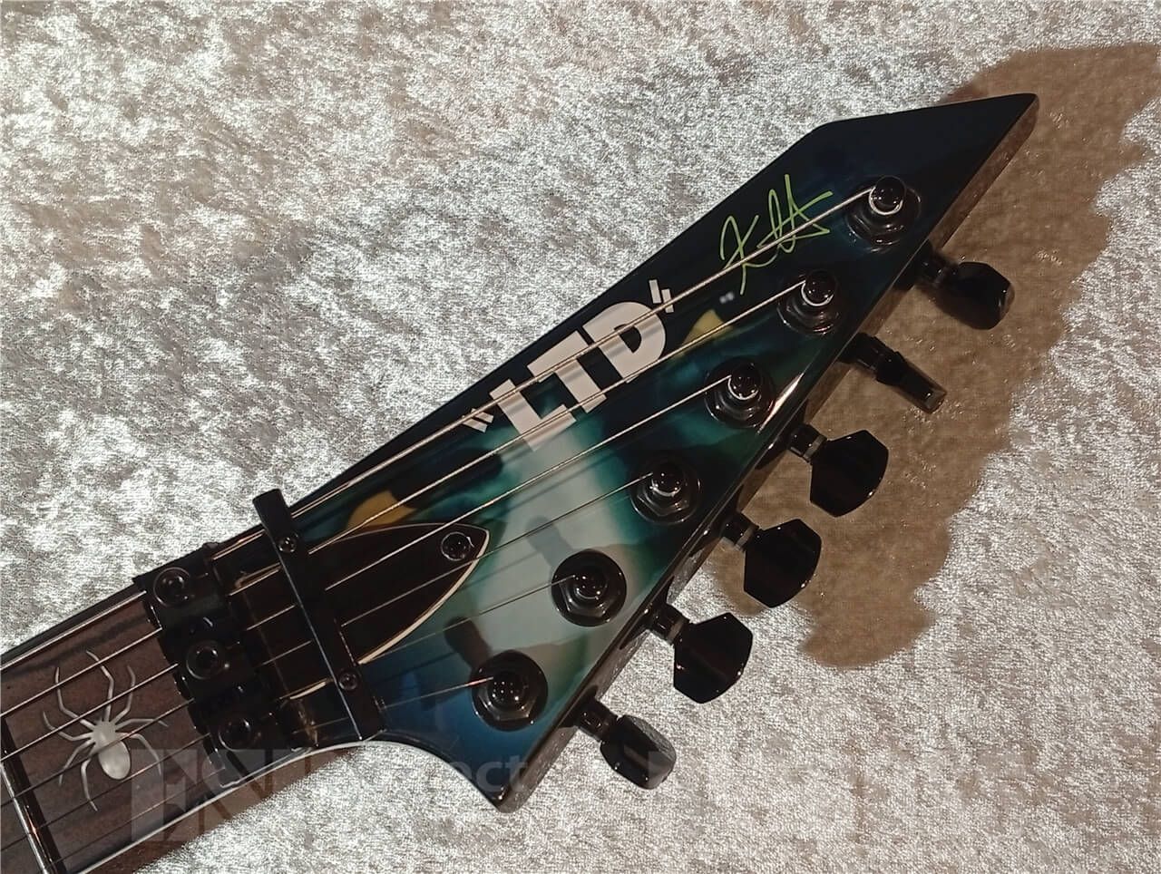 【即納可能】LTD(エルティーディー) KH-WZ (Black w/ WHITE ZOMBIE Graphic) 札幌店