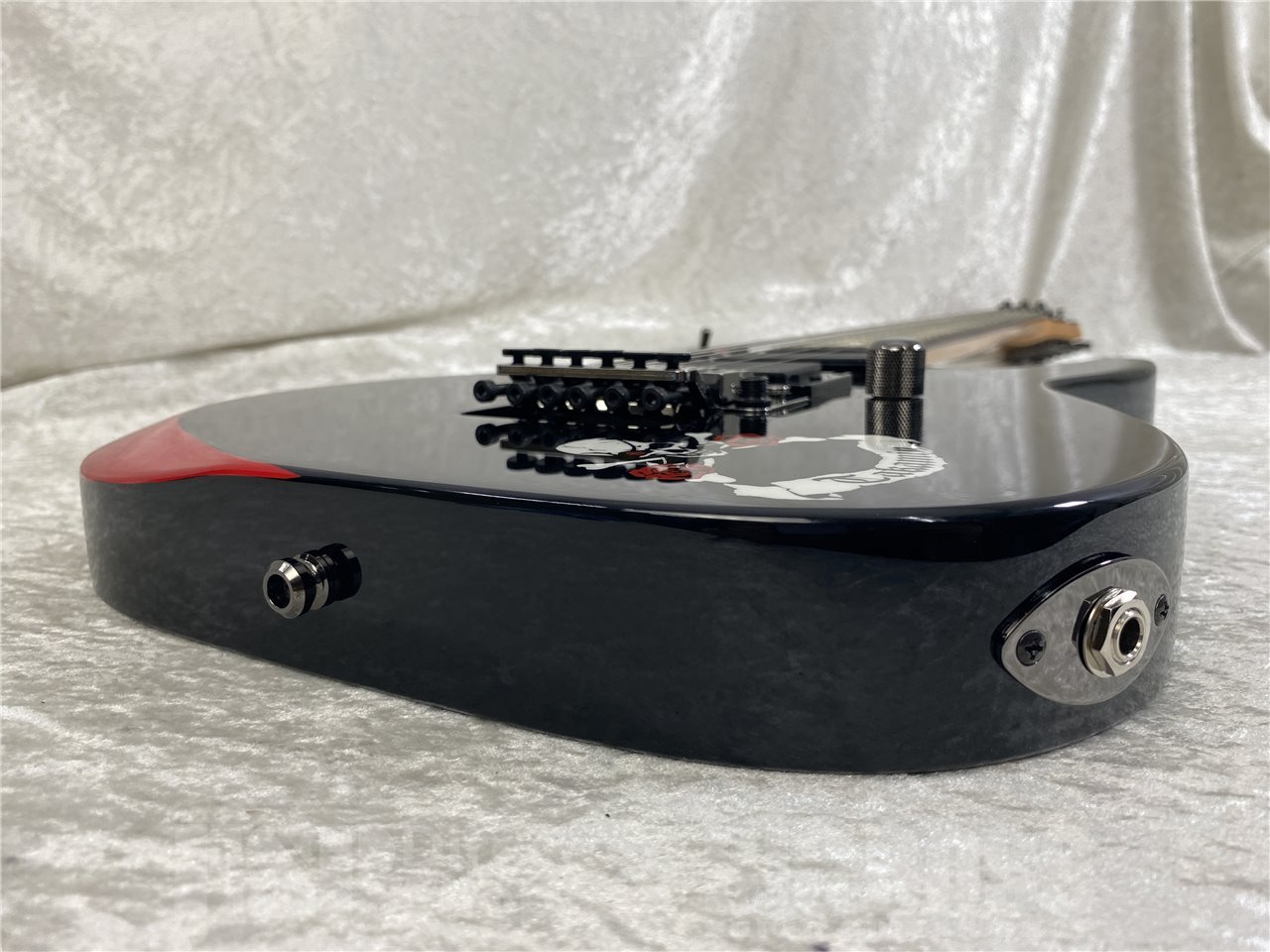 【即納可能】O.Z.Y Takamiy’s Guitar (Black w/Red bevel) (THE ALFEE/高見沢俊彦モデル) お茶の水駅前店(東京)