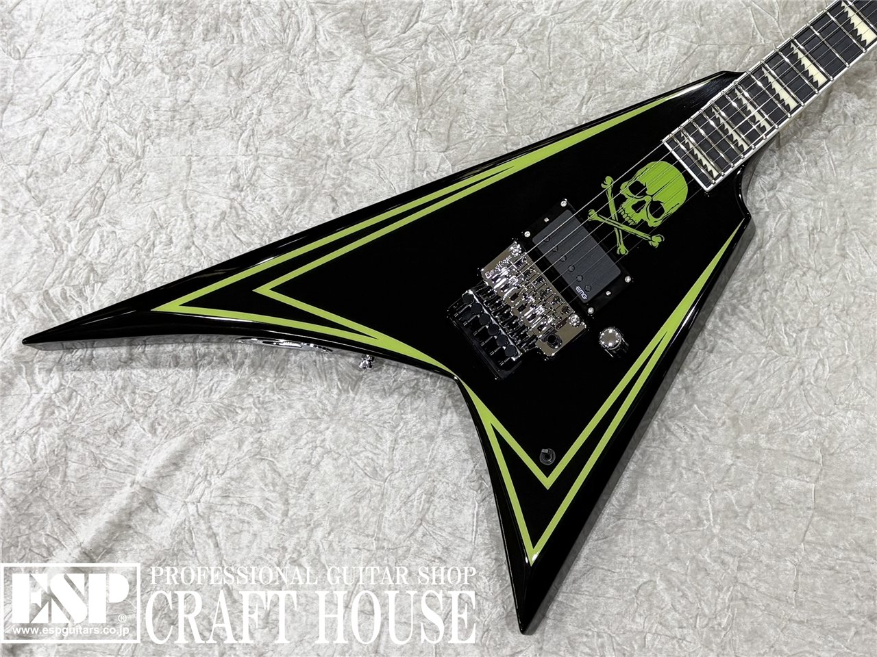 【即納可能】 EDWARDS E-ALEXI GREENY / Black with Lime Green Pinstripe & Skull　渋谷店