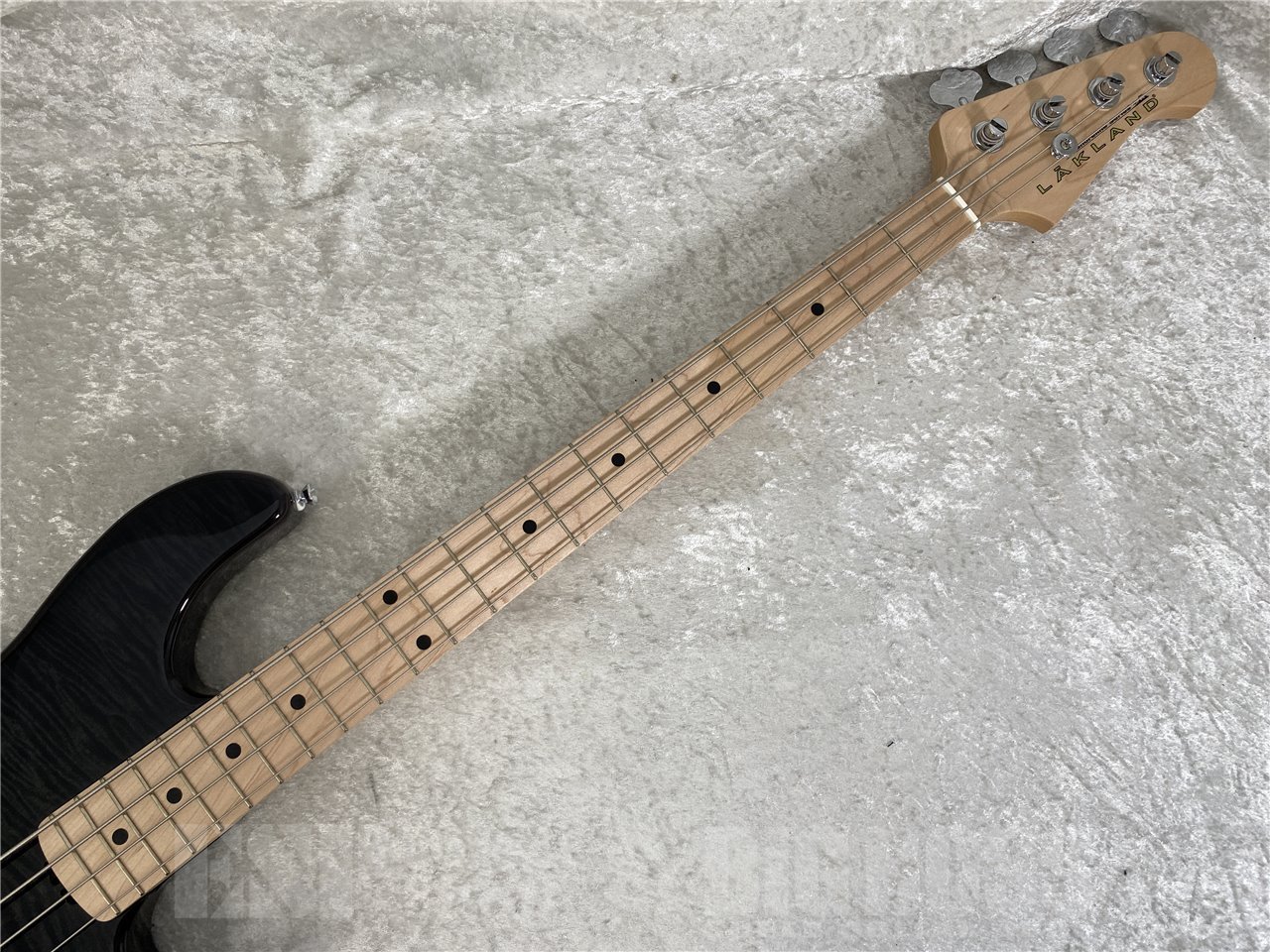 【即納可能】LAKLAND(レイクランド) SL44-94 Deluxe /Maple Finger Board (Black Translucent) お茶の水駅前店(東京)