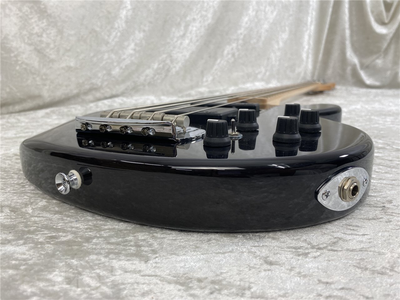 【即納可能】LAKLAND(レイクランド) SL44-94 Deluxe /Maple Finger Board (Black Translucent) お茶の水駅前店(東京)