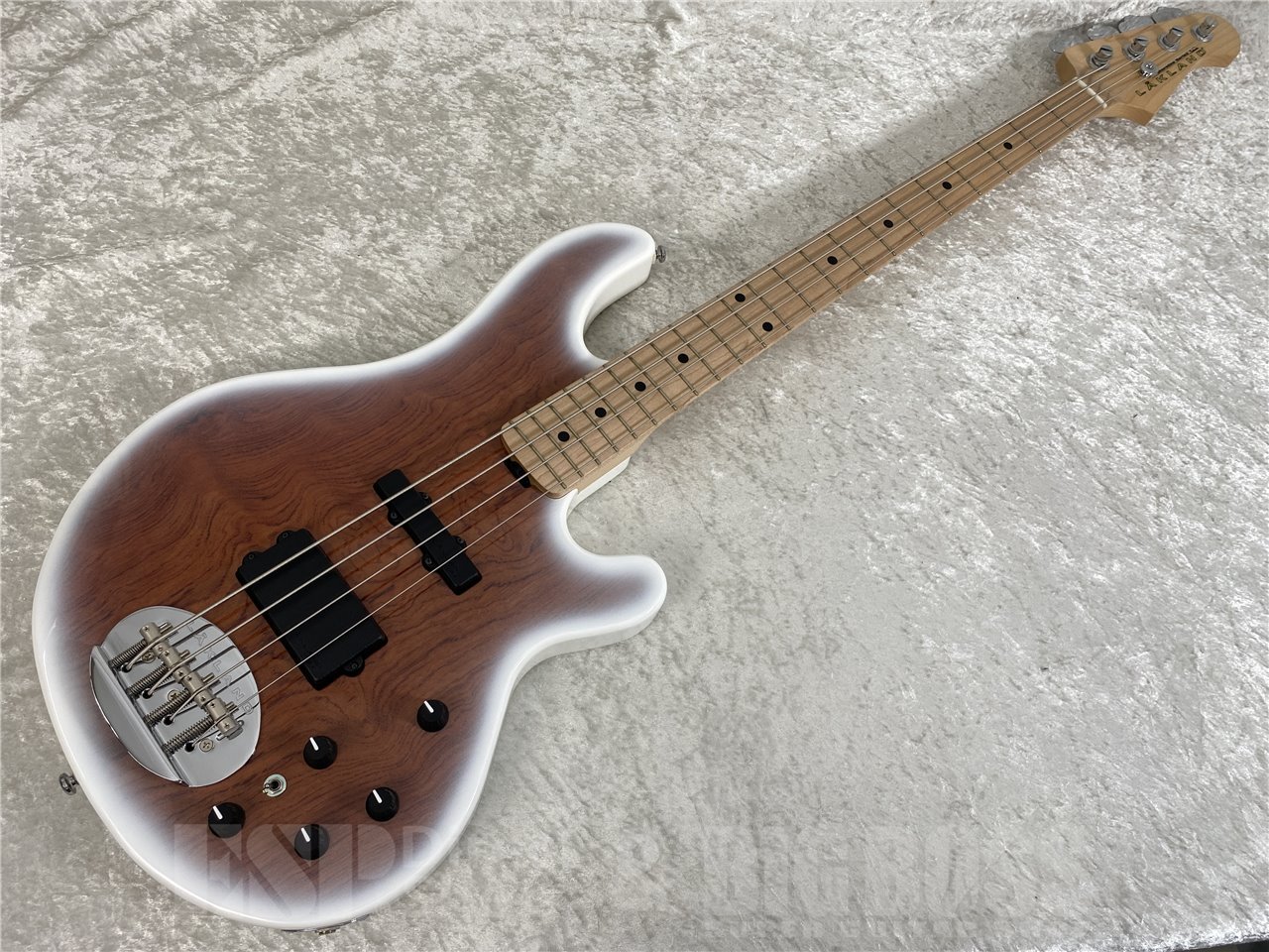 キツネLakland USA 44-94 Deluxe LAKLAND USA 44-94Deluxe(Natural/Maple)Quilt Maple Top