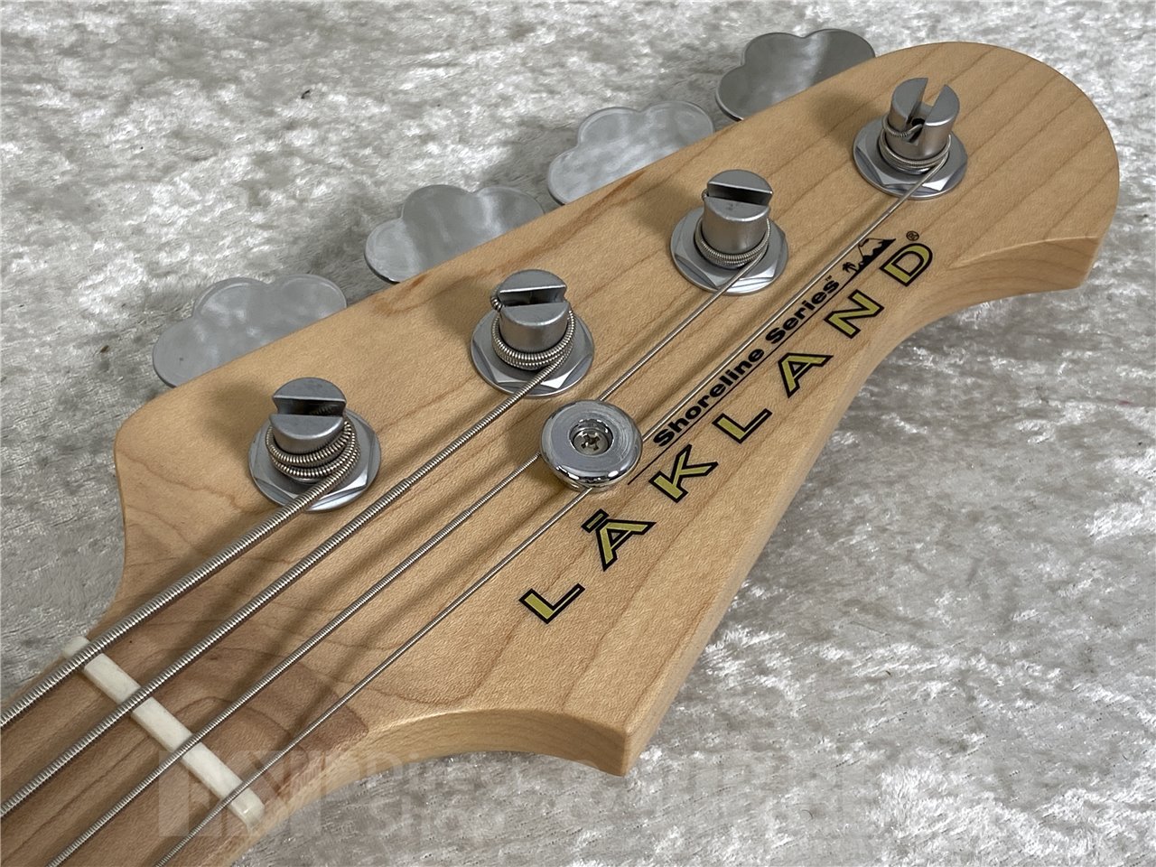 【即納可能】LAKLAND(レイクランド) SL44-94 Deluxe  Bubinga / Maple Finger Board (Snow White Sunburst) お茶の水駅前店(東京)