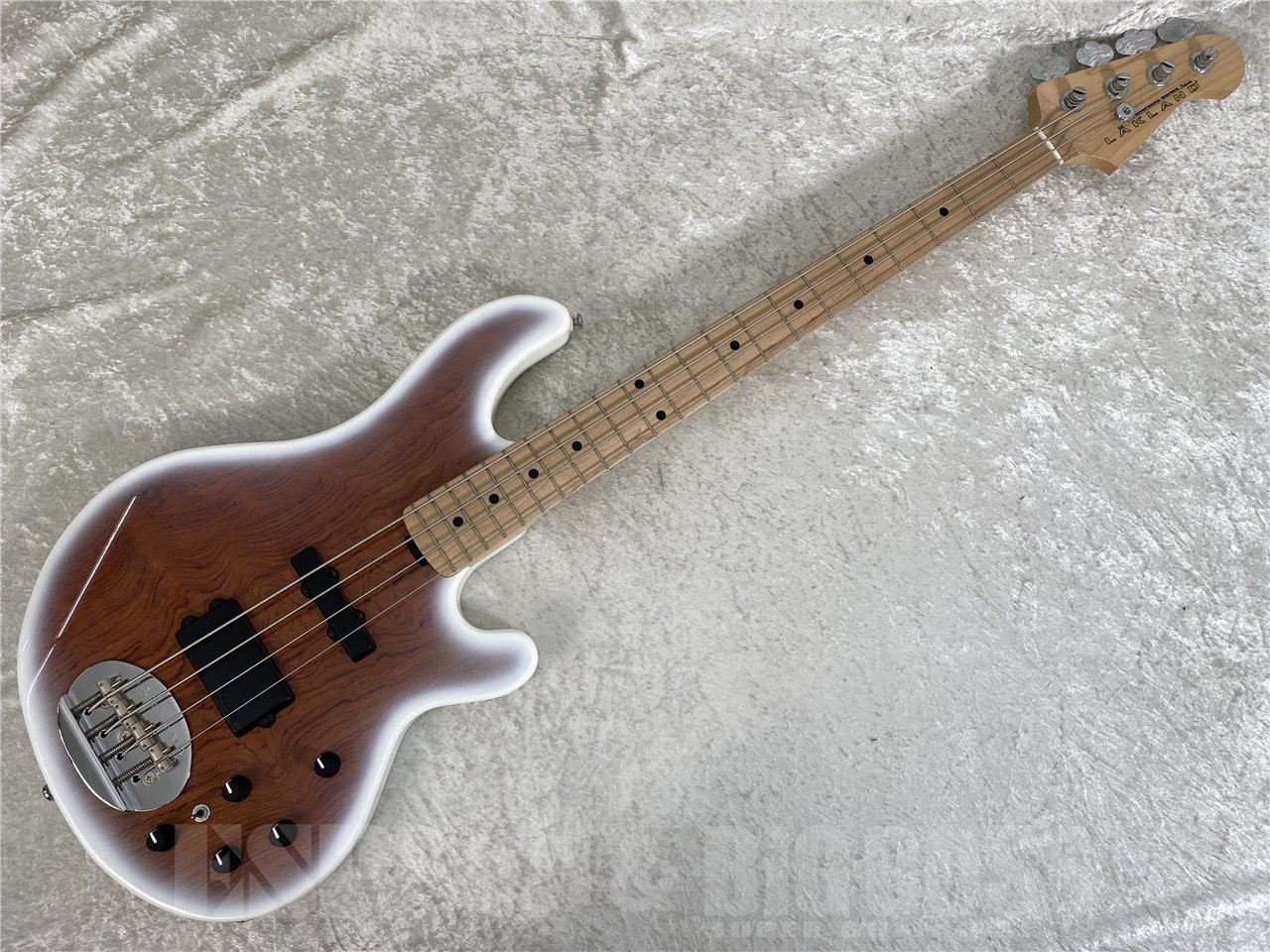 【即納可能】LAKLAND(レイクランド) SL44-94 Deluxe  Bubinga / Maple Finger Board (Snow White Sunburst) お茶の水駅前店(東京)