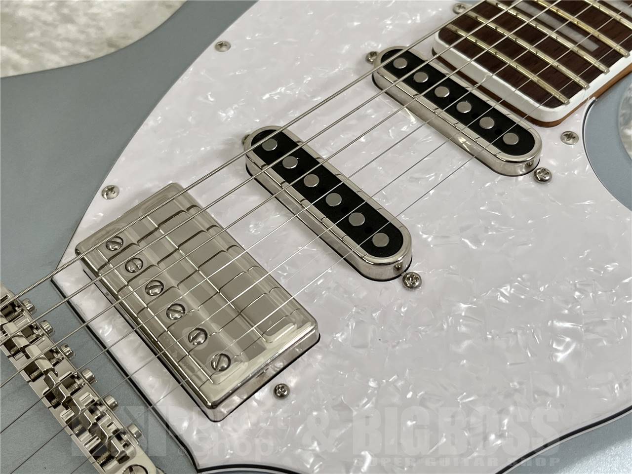 【即納可能】 GUILD(ギルド) Surfliner Deluxe /Glacier Blue Metallic お茶の水駅前店・別館