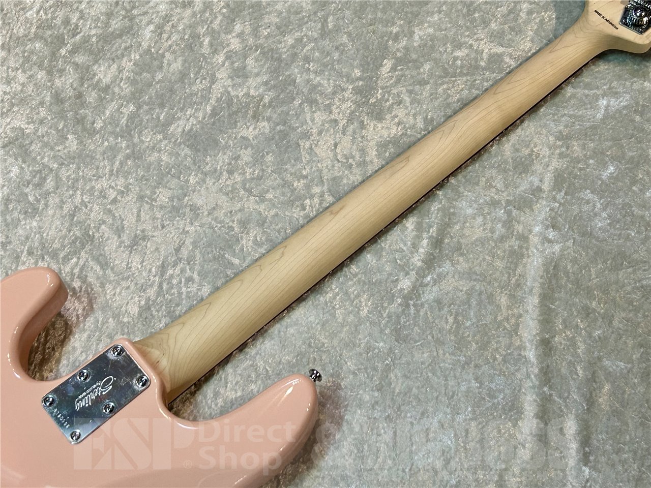【即納可能】Sterling by MUSIC MAN SUB RAY4 (Pueblo Pink) 広島店