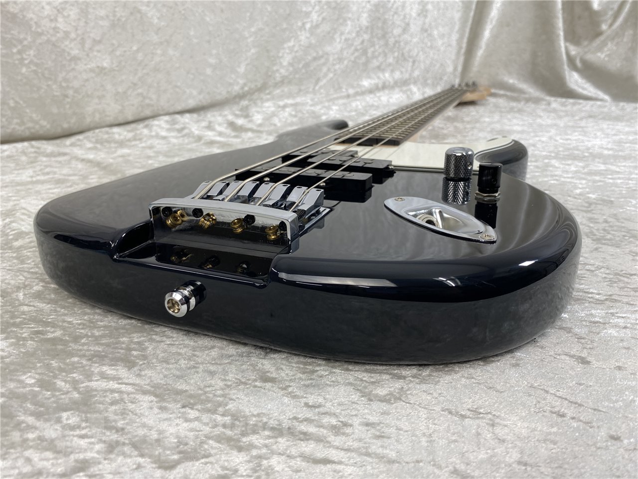 【即納可能】Killer(キラー) KB-Criminal Bass (Black) お茶の水駅前店(東京)