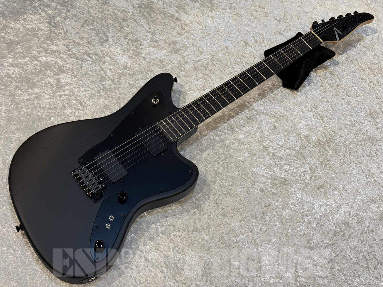 【即納可能】TOM ANDERSON（トムアンダーソン）Raven Classic【Satin Organic Grain Black with Black】福岡店