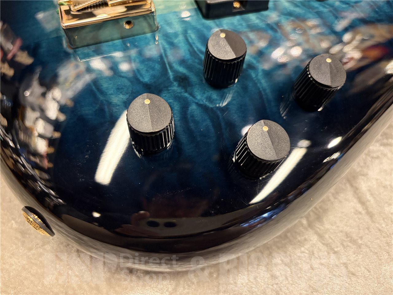 【即納可能】Spector（スペクター）Icon NS-5 Neck-Thru（Black & Blue）　名古屋店 - 4