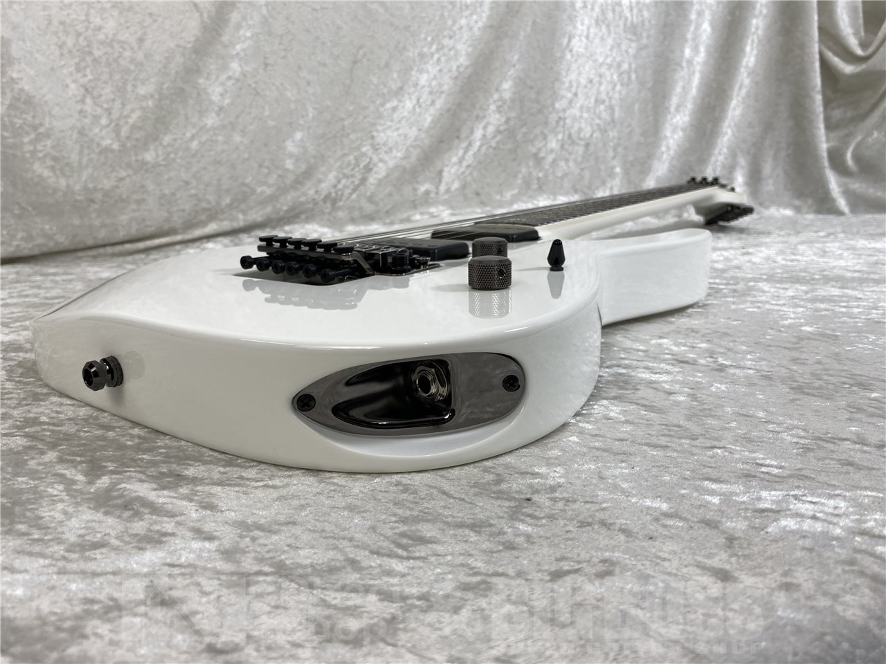 【即納可能】ESP(イーエスピー) M-II CTM FR/E (Snow White) お茶の水駅前店(東京)