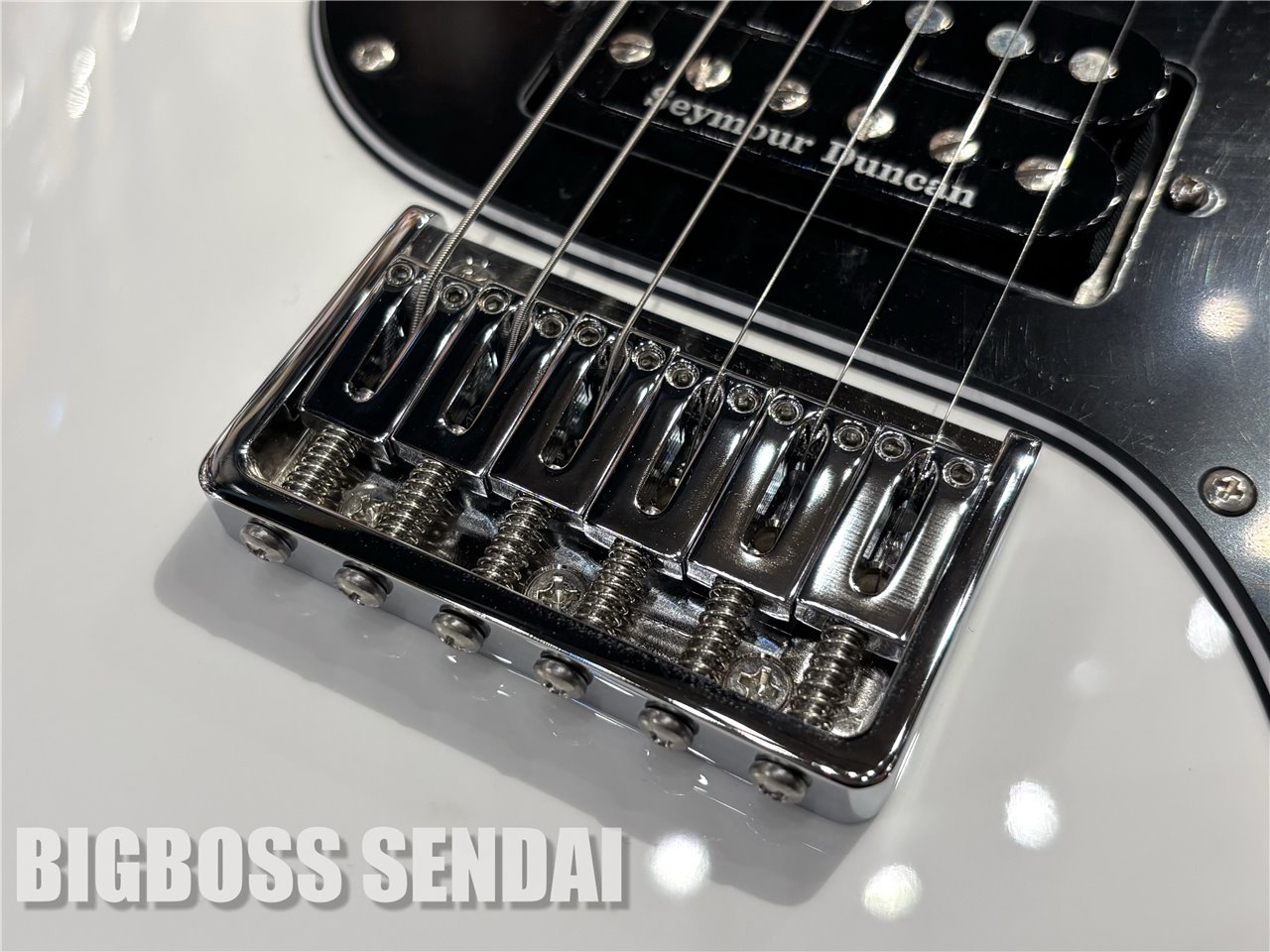 【即納可能】EDWARDS(エドワーズ)Platinum Edition ULTRATONE-SE / White 仙台店