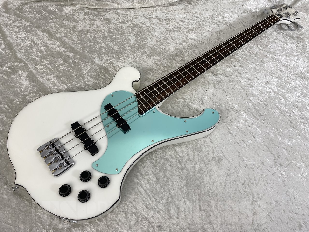 【即納可能】Killer(キラー) KB-SIMMONY / Snow White お茶の水駅前店(東京)