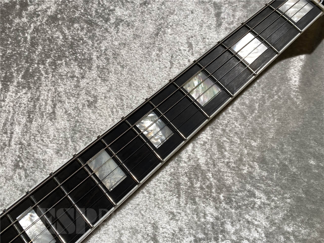 【即納可能】Epiphone(エピフォン) Inspired by Gibson Custom Les Paul Custom (Ebony) 札幌店