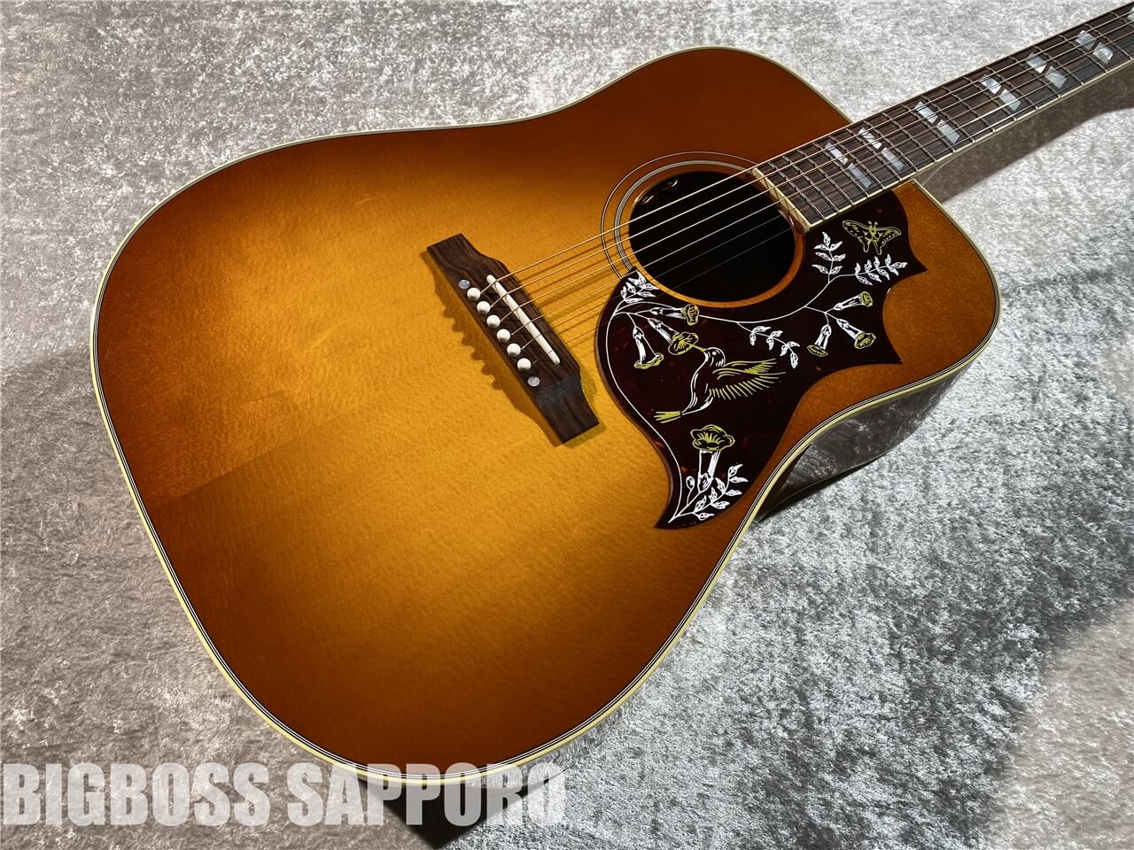 【即納可能】GIBSON(ギブソン) Hummingbird Original (Heritage Cherry Sunburst) 札幌店