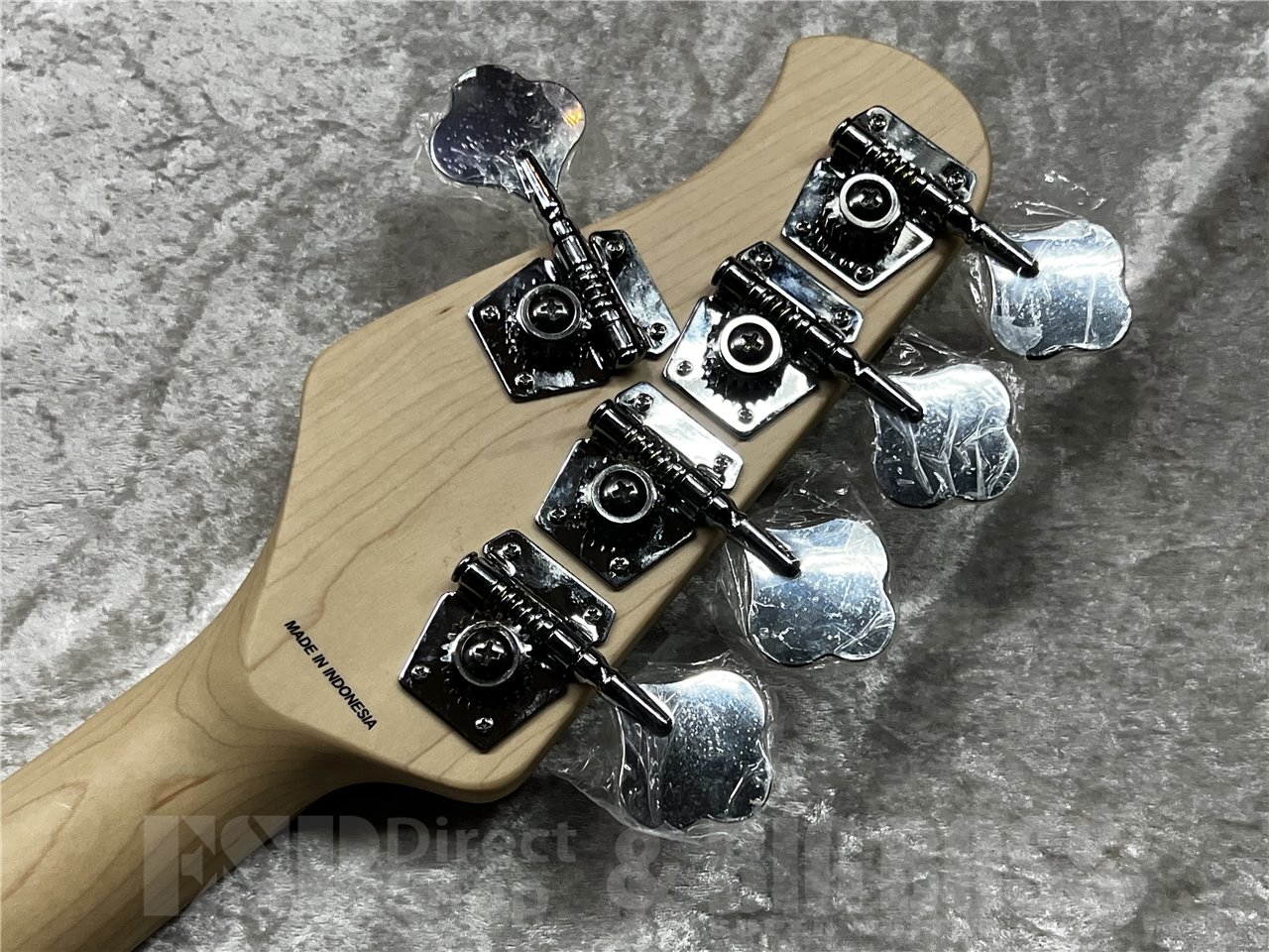 即納可能】Sterling by MUSIC MAN SUB RAY5 (Black) 広島店