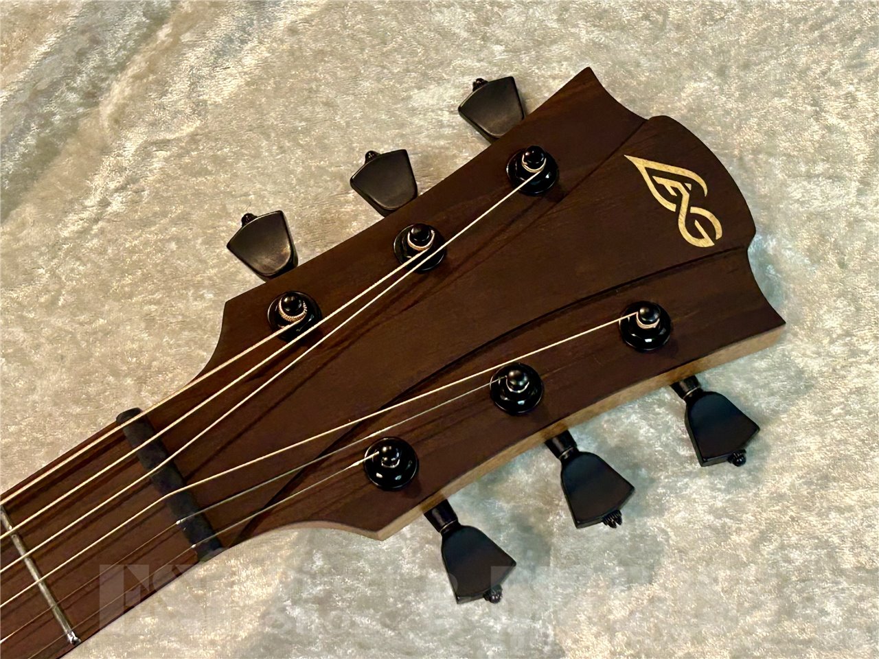 【即納可能】LAG Guitars(ラグギターズ) T118ASCE-IVO 広島店
