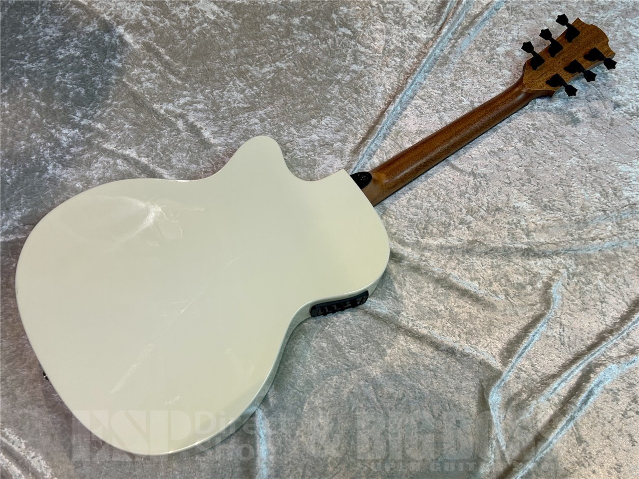 【即納可能】LAG Guitars(ラグギターズ) T118ASCE-IVO 広島店