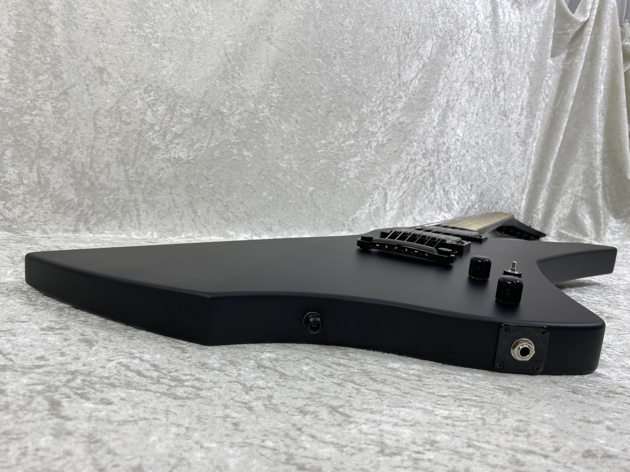 受注生産】ESP(イーエスピー) SNAKEBYTE / Black Satin (METALLICA