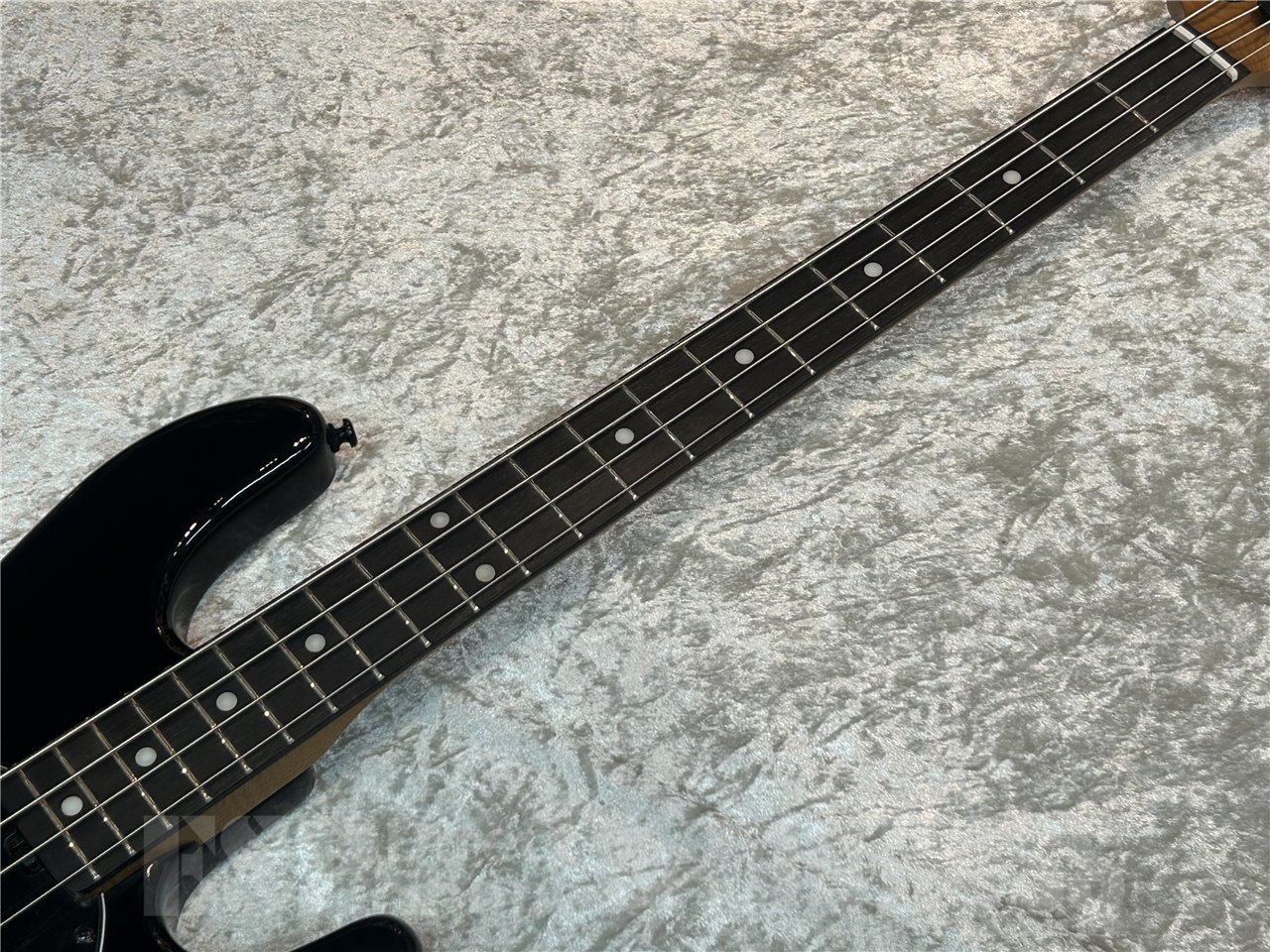 【即納可能】Sterling by MUSIC MAN(スターリンバイミュージックマン) DarkRay (Black)広島店