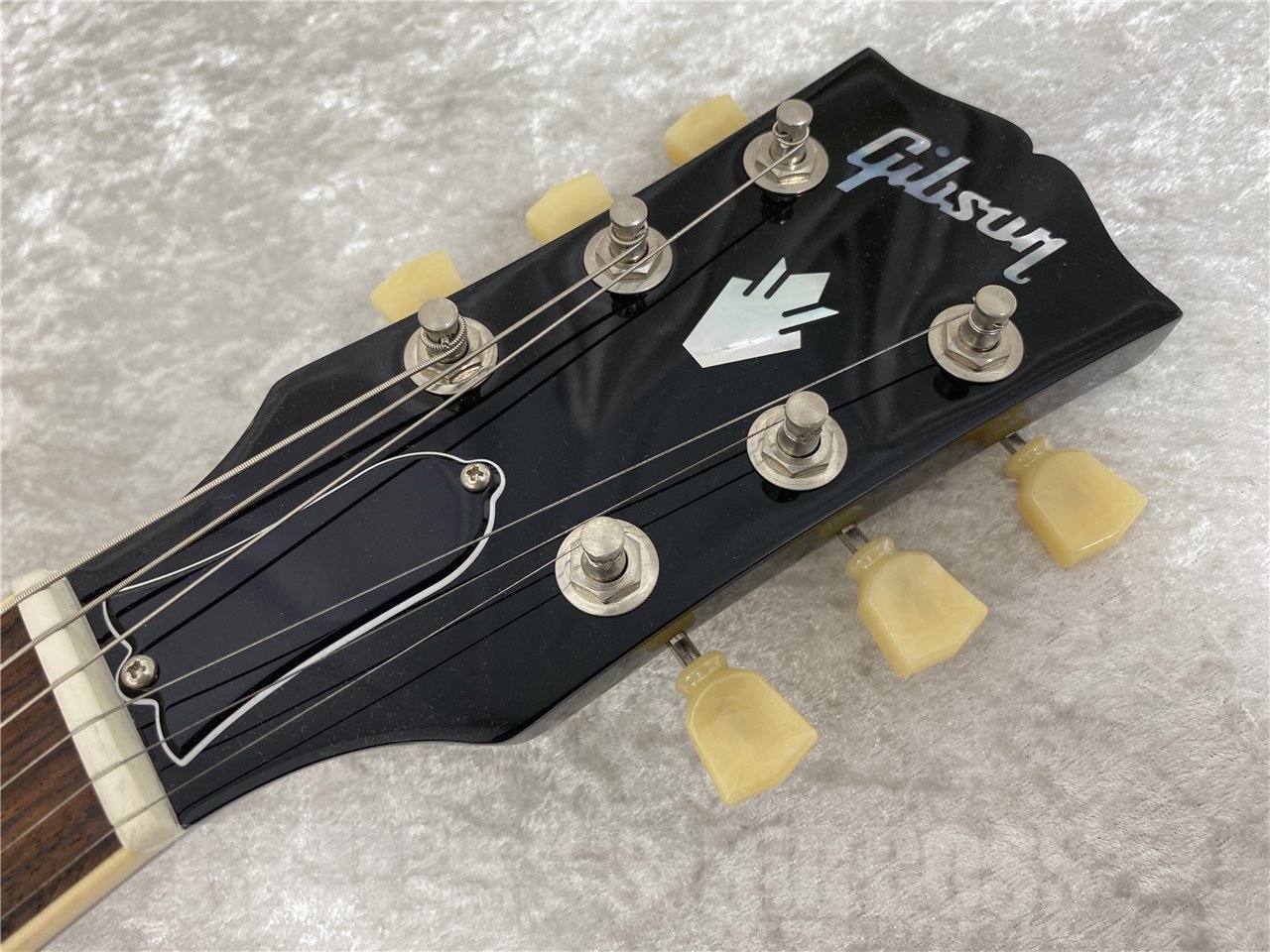 【即納可能】Gibson(ギブソン) ES-335(Vintage Burst) お茶の水駅前店(東京)