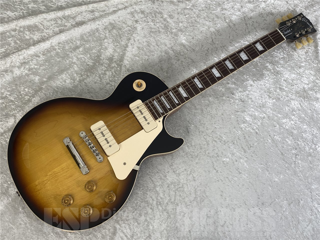【即納可能】 Gibson(ギブソン) Les Paul Standard '50s P90(tobacco burst) お茶の水駅前店(東京)