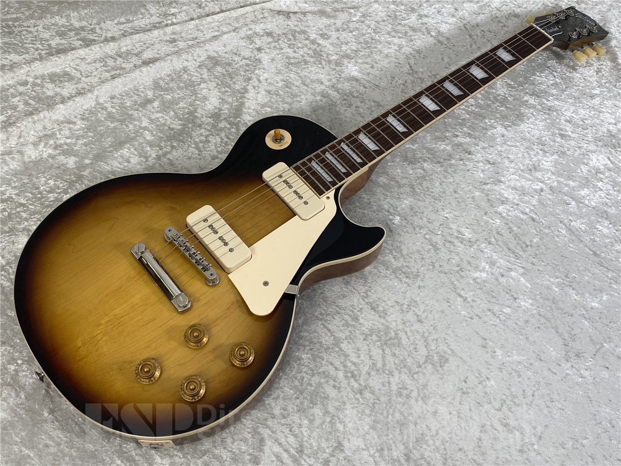 【即納可能】 Gibson(ギブソン) Les Paul Standard '50s P90(tobacco burst) お茶の水駅前店(東京)