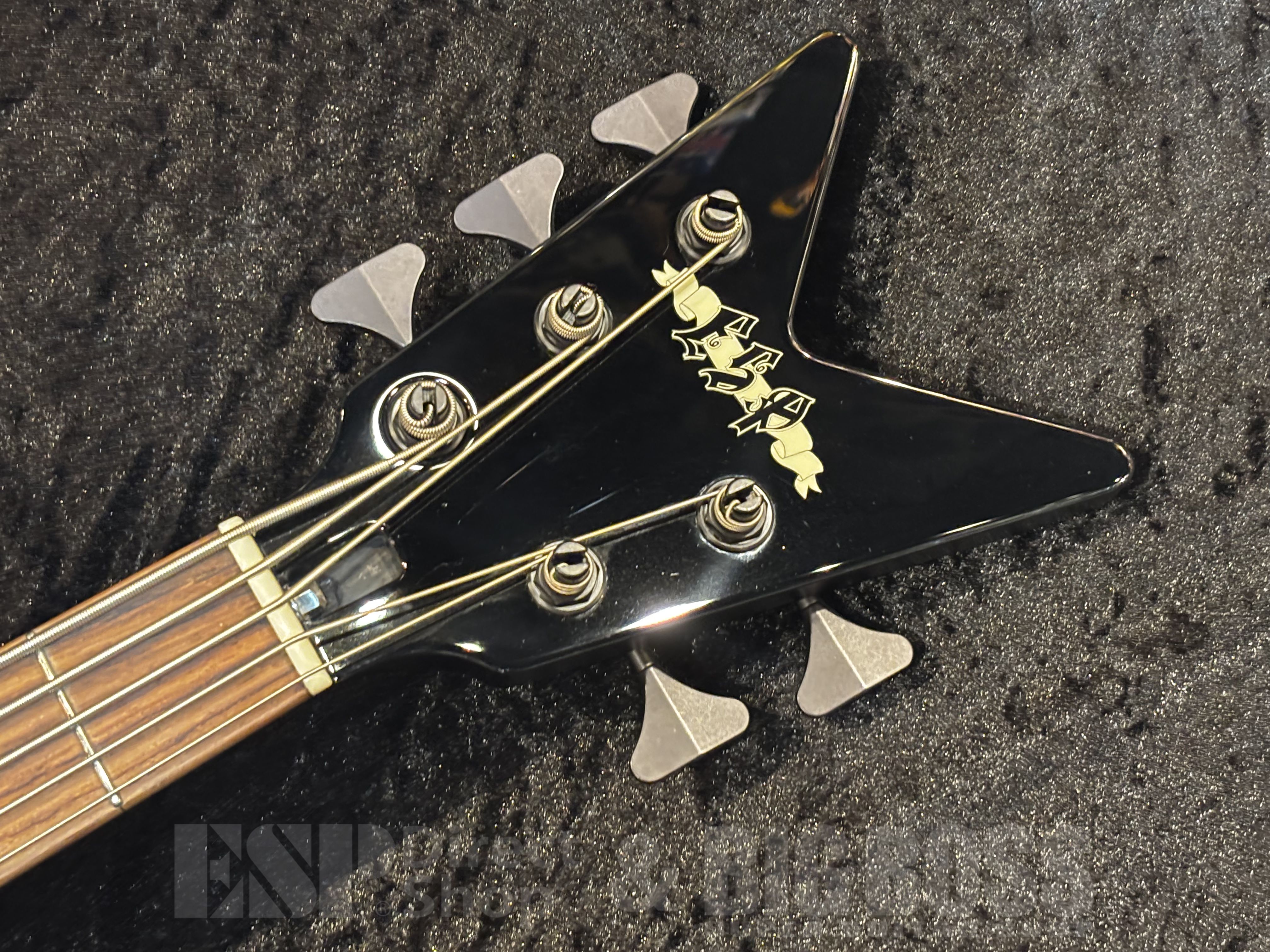 【即納可能】 ESP （イーエスピー）D-TT -TRICK STAR-【Black Rising Sun】【DIR EN GREY Toshiya Signature Model】 福岡店