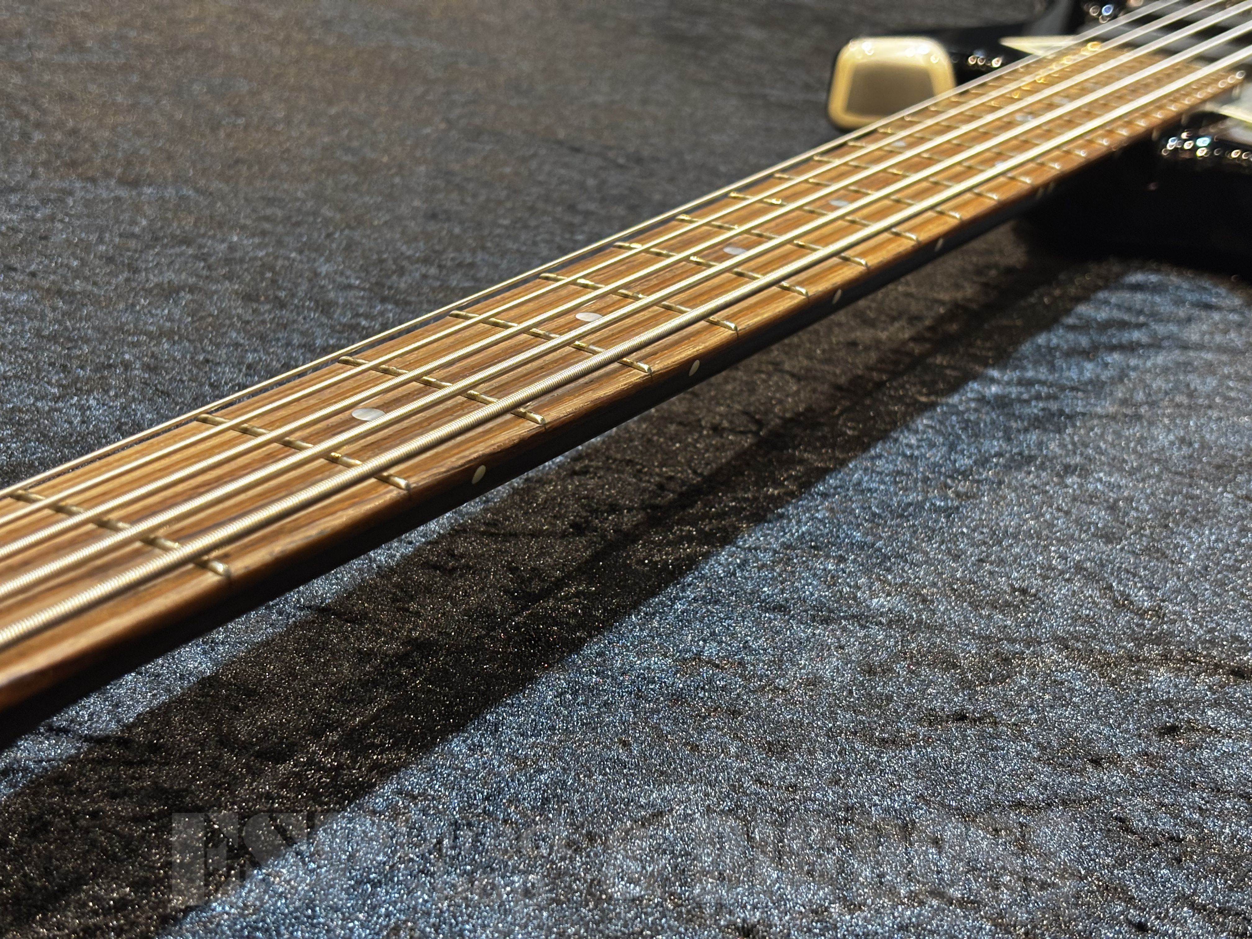 【即納可能】 ESP （イーエスピー）D-TT -TRICK STAR-【Black Rising Sun】【DIR EN GREY Toshiya Signature Model】 福岡店