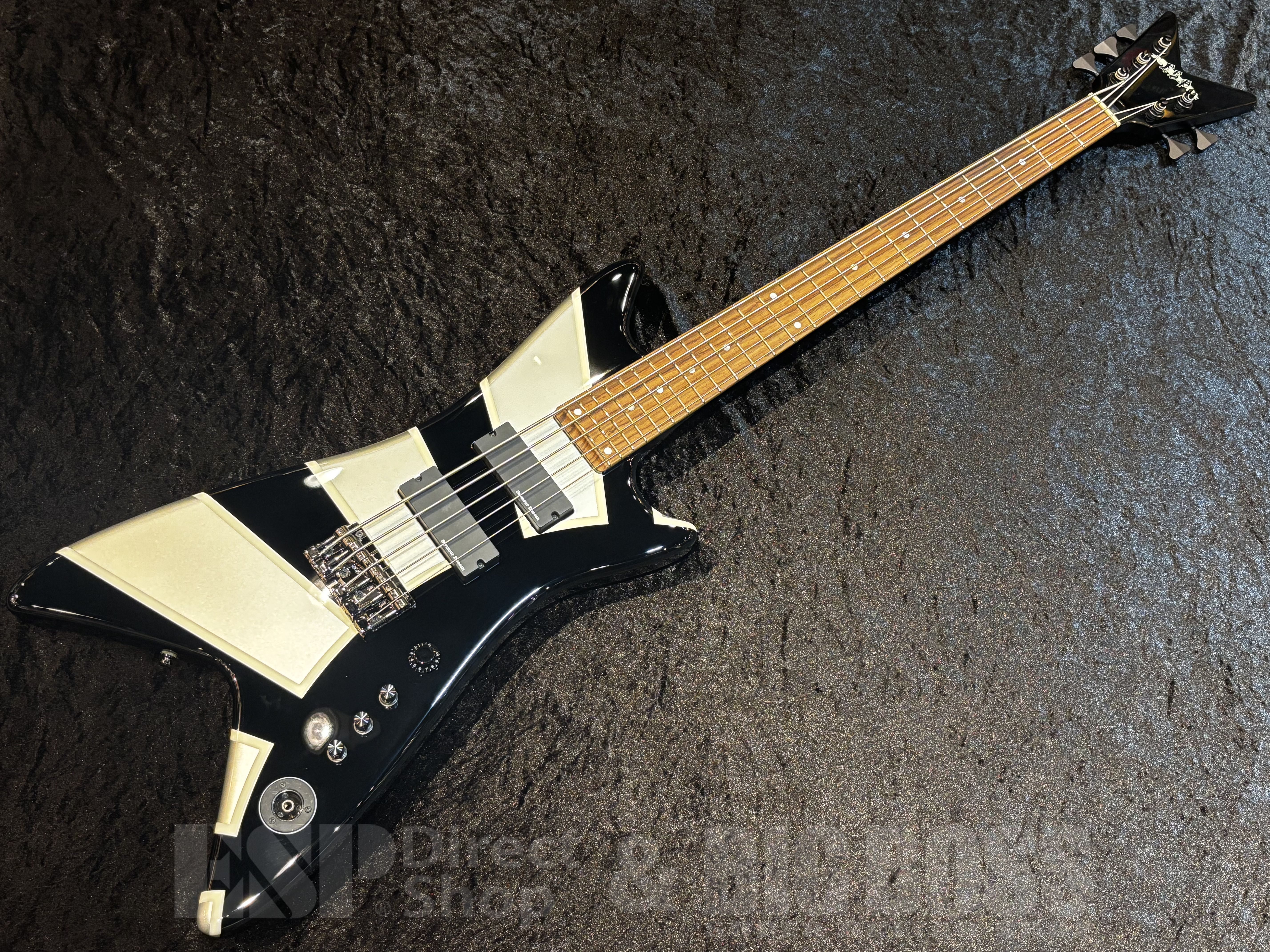【即納可能】 ESP （イーエスピー）D-TT -TRICK STAR-【Black Rising Sun】【DIR EN GREY Toshiya Signature Model】 福岡店